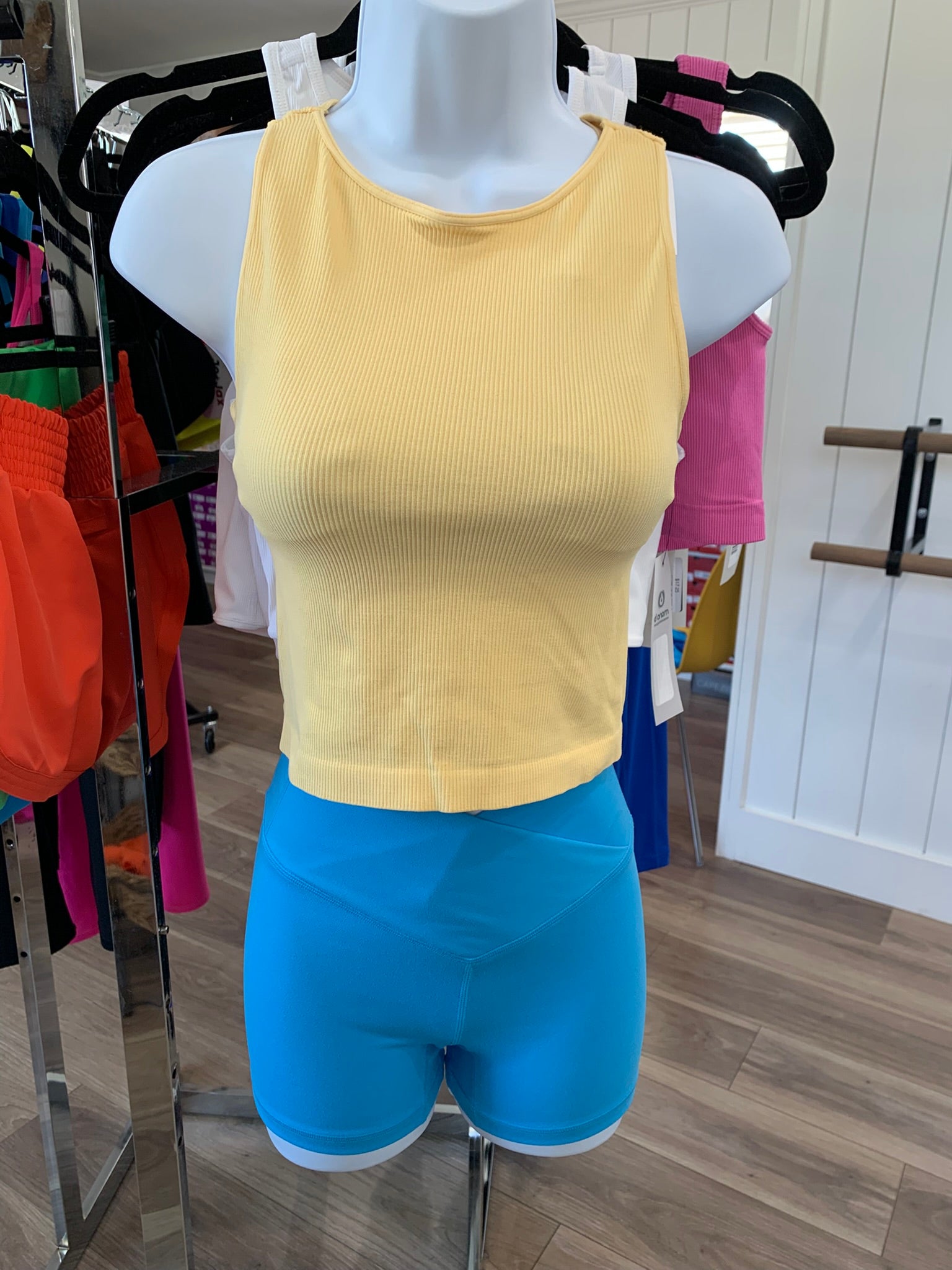 Nikibiki Highneck Crop–Adult