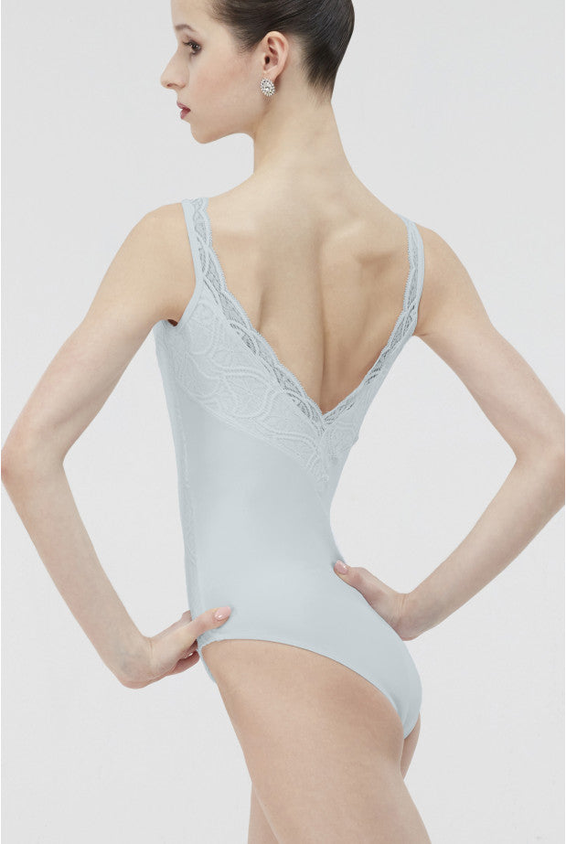 Wear Moi Evidence Leo–Adult